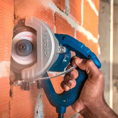 Sierra mármol Bosch GDC 151 TITAN 1500W 110V, 1 disco y kit