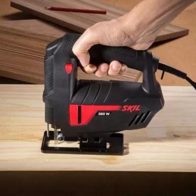 Sierra caladora Skil 4380 380W 110V con 1 hoja de sierra
