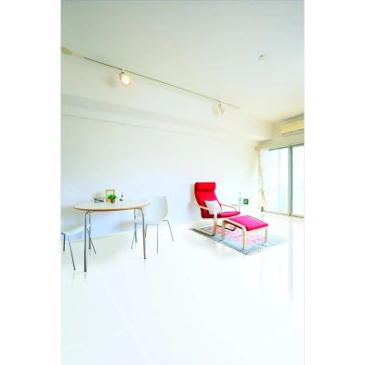 caja Nevado Blanco 51×51 Cara Única Marmolizada para Int